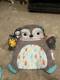 baby tummy time mat
