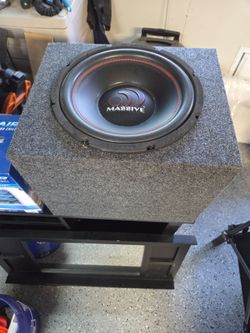 12" massive audio w/ new box