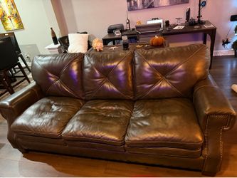 Free couch snd loveseat