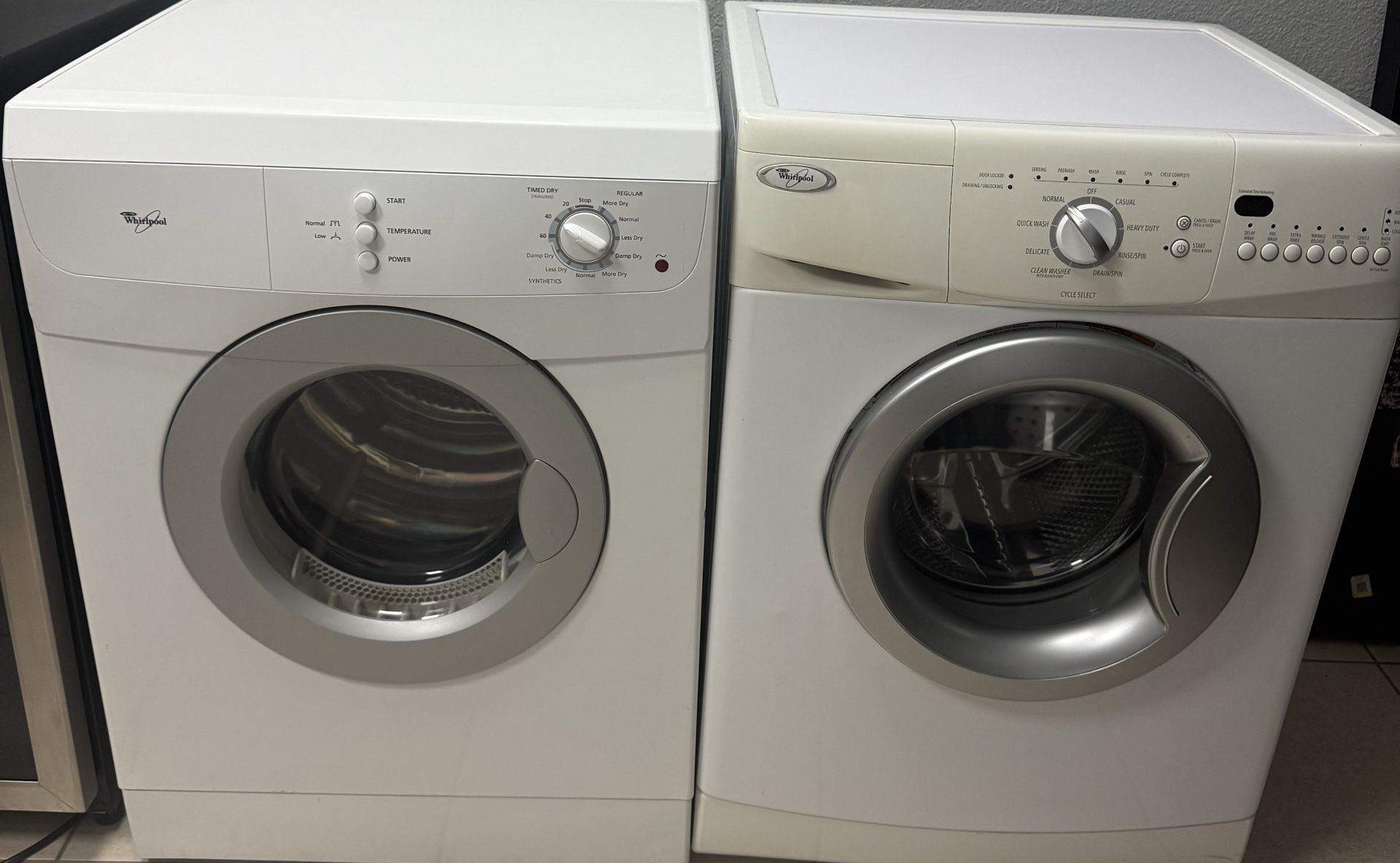 Compact 24” Washer and Dryer Set