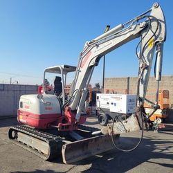 FOR SALE: 2019 Takeuchi TB260 Mini Excavator | ~2,600 Hours | $44,999 + Tax (OBO)