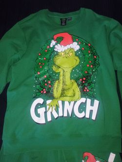Grinch Sweat Suit