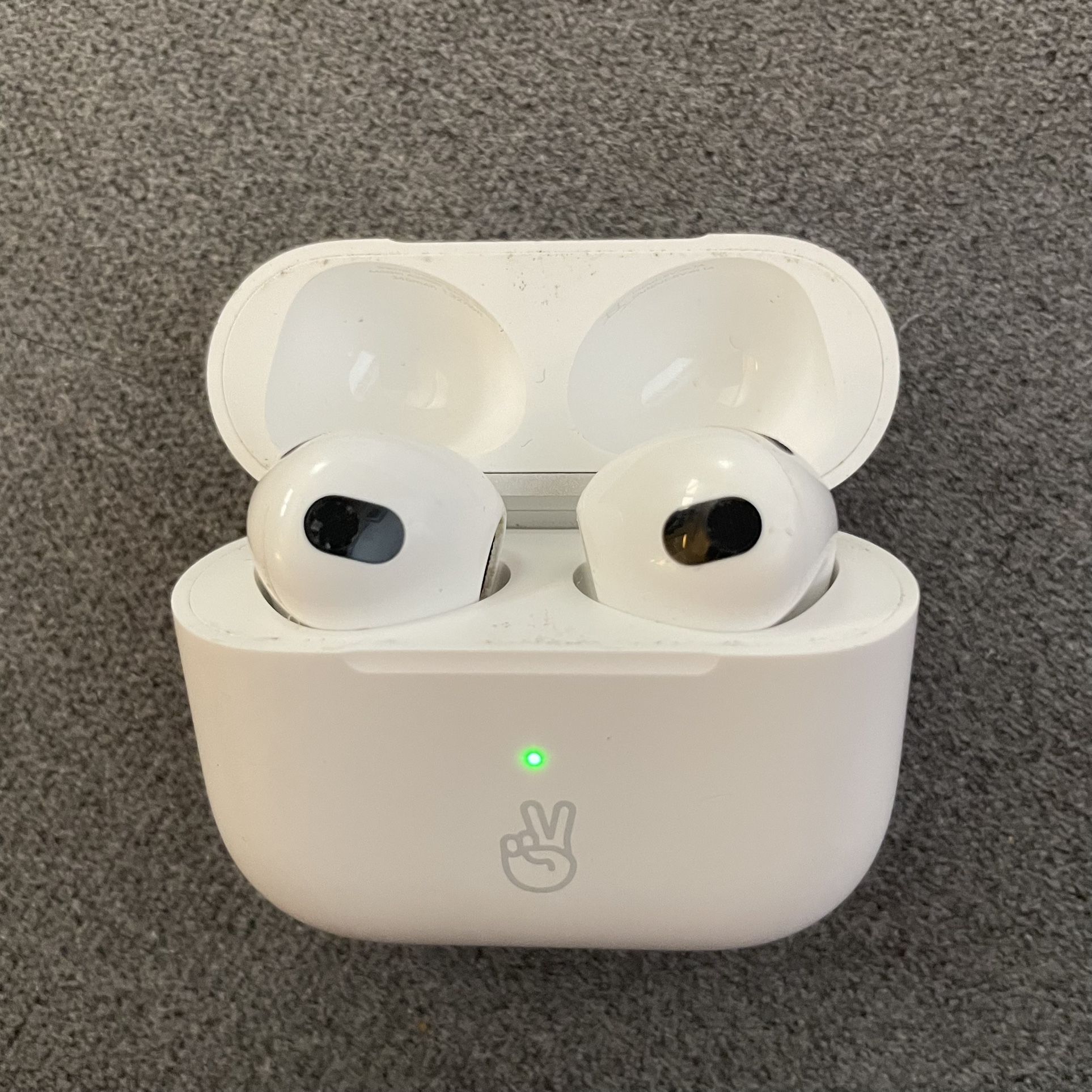 Apple AirPods 3rd Generation A2564