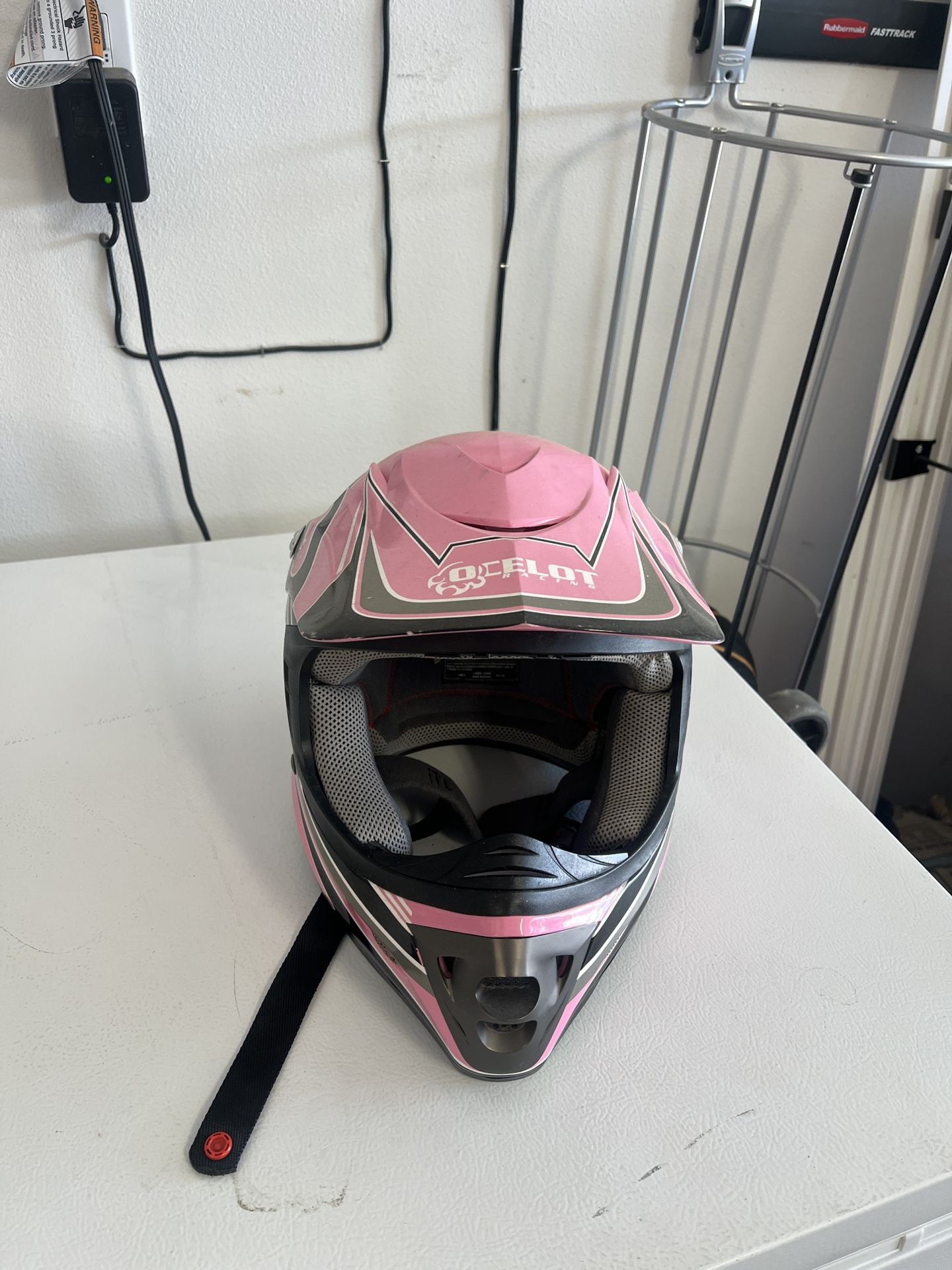 Ocelot Racing Youth Large Motocross Helmet Pink/Black Off-Road MX (Y/L, Good Condition)