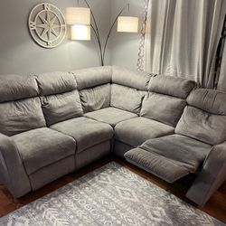 Gray Southern Motion Power Reclining Sectional Couch