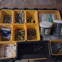 DeWalt Box
