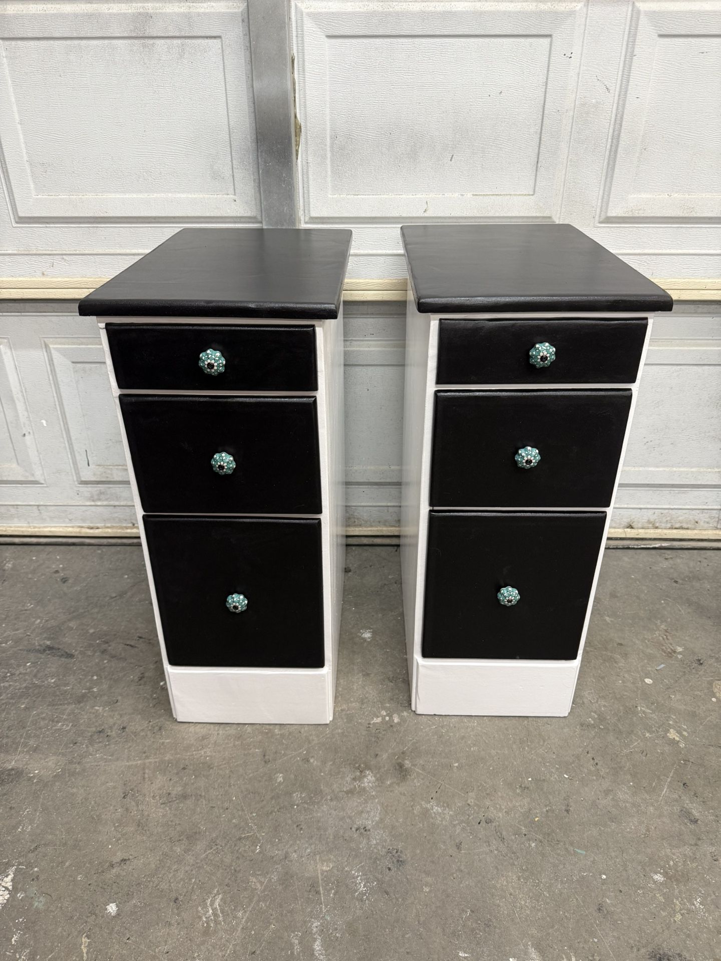 Wooden Nightstand Set