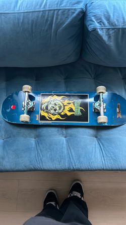 Skateboard 8.5