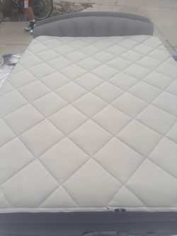 Sealy AlwayzAire Tough Guard Quilted Topper Air Mattress, Queen