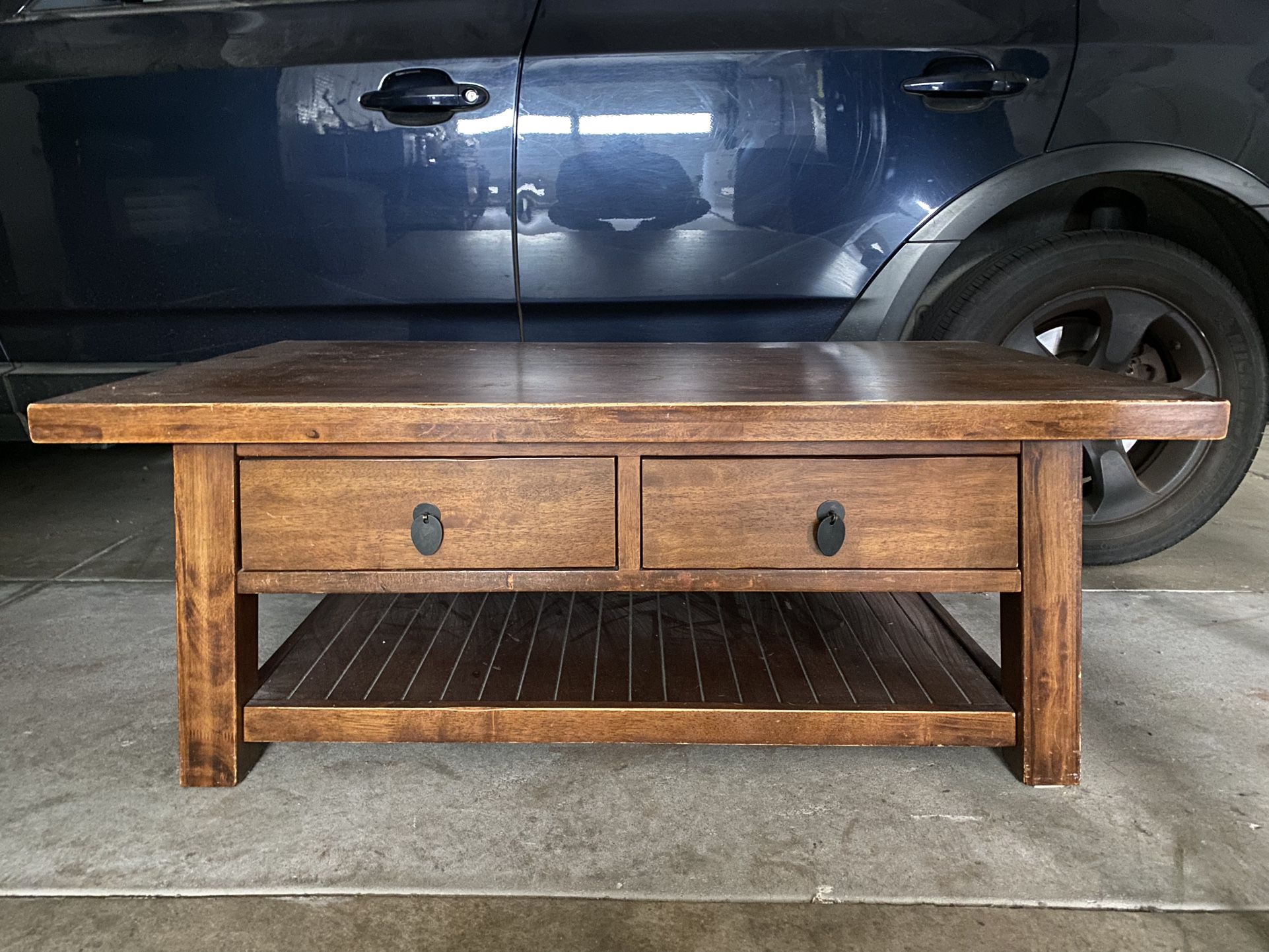 Coffee Table - Sturdy And Heavy Wood Construction 