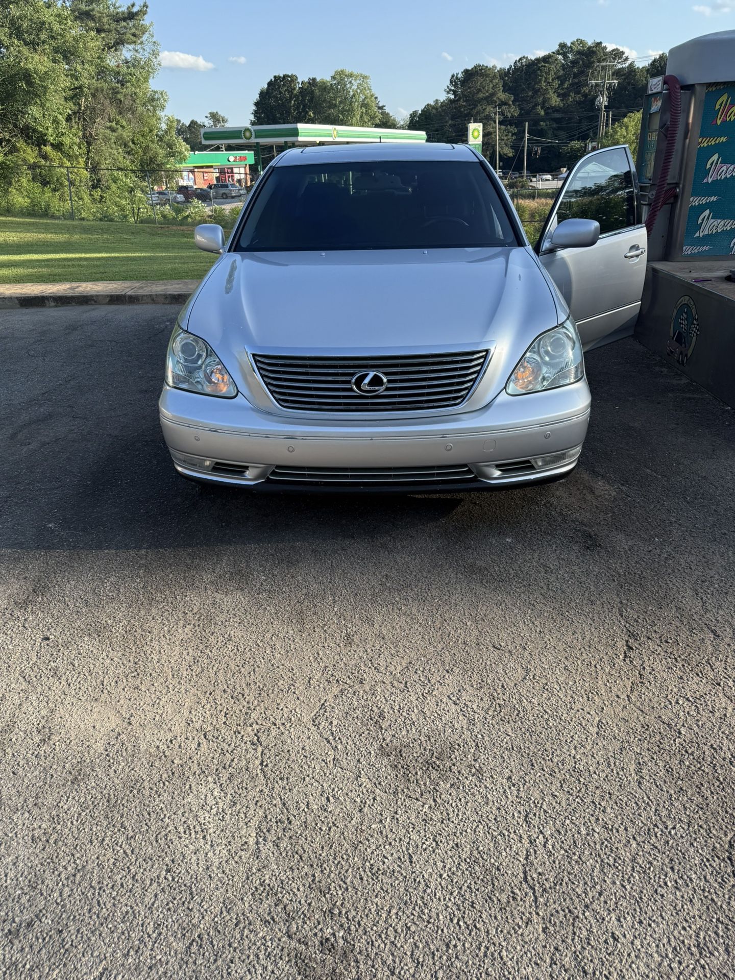 2005 Lexus LS 430