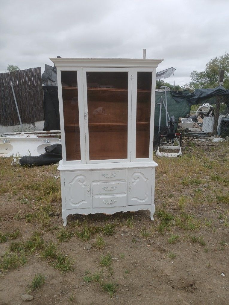 Antique Cabinet Hut