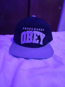 Obey Snapback Grey
