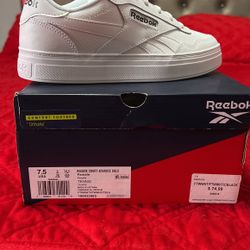 REEBOK