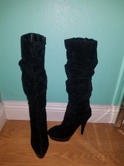 Black velvet tall Boots...size 7 1/2 womens...really cute..like new!