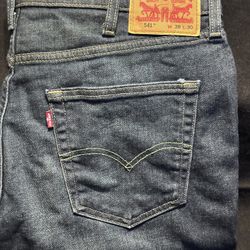Levi’s 541s  38in Waist
