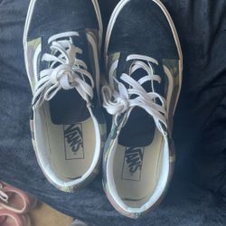Army Vans 