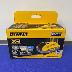 DEWALT DCBP520 POWERSTACK 20V Lithium-Ion 5.0Ah Battery Pack
