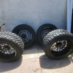 rims for jeep rwangler 2020 there are the size on the pik rims ar 22