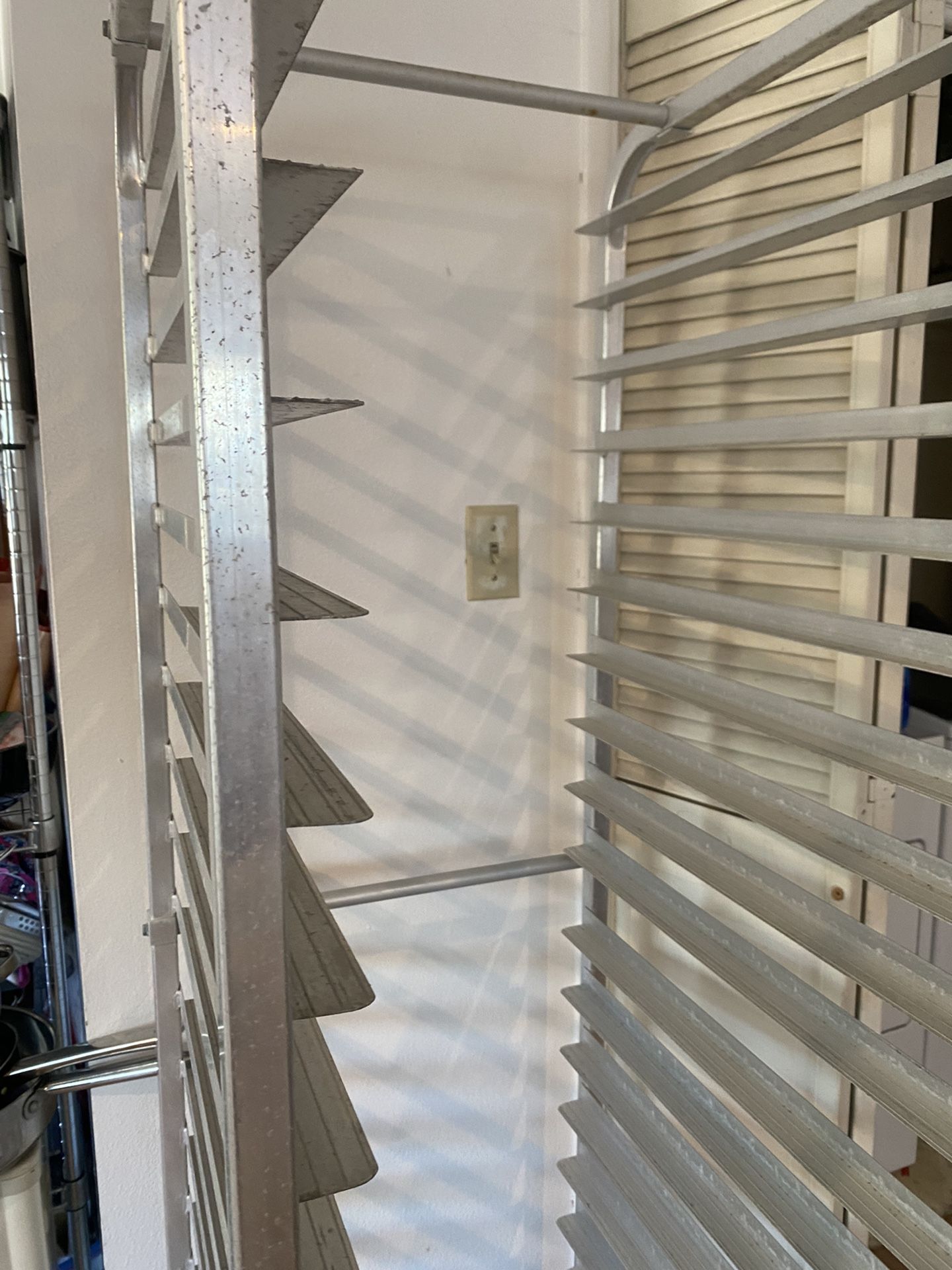 Pastry rack