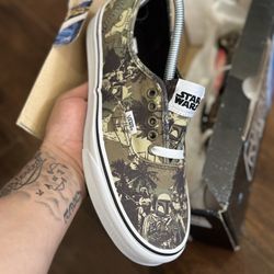 Size 8 Camo Star Wars Vans 