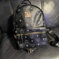  black Backpack 