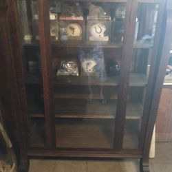 Very Beautiful Vintage Glass Cabinet