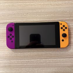 Nintendo Switch OG (2017) 