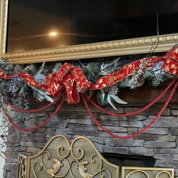 Mantle Garland 
