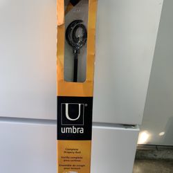 Umbra Single Drapery Rod Set