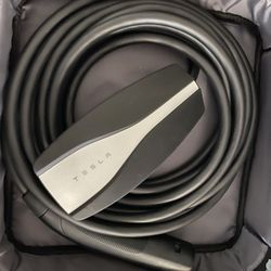 Tesla Fast Charger