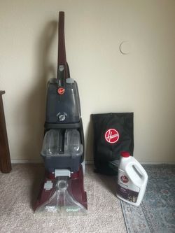 Hoover Power Scrub Deluxe Carpet Cleaner with Cleaning Solution