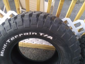 Terrain T/A 35.12.50.18 2 tires only