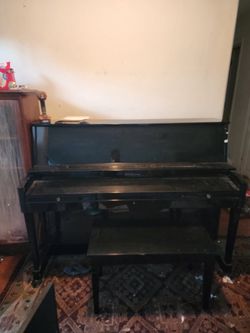 Baldwin Piano