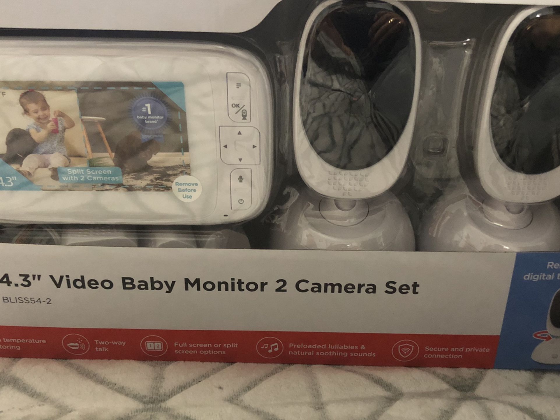 Motorola Video Baby Monitor 2 Camera Set