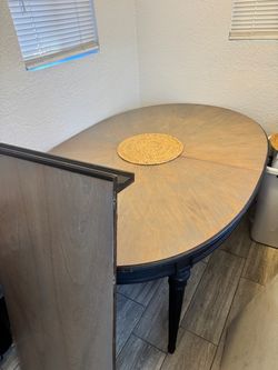 Dinning table