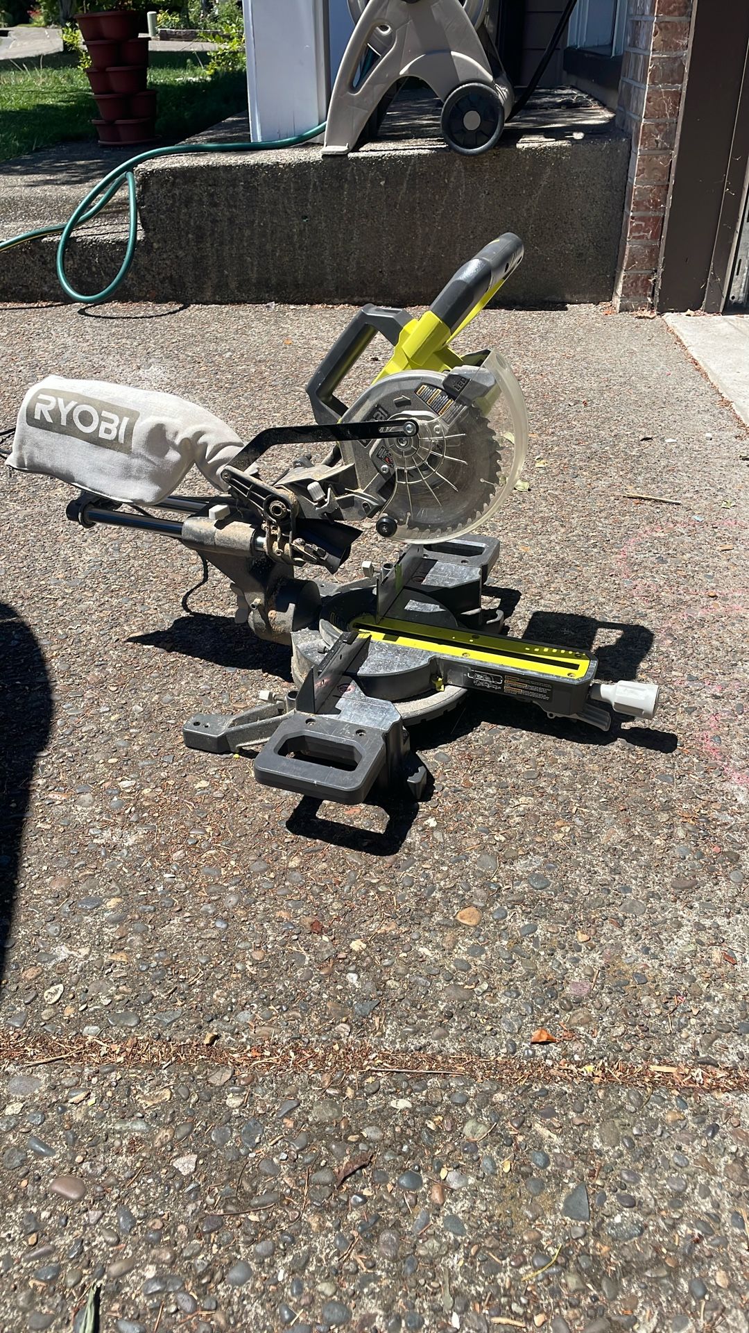 Compound Miter Saw 7 1/4” Good!