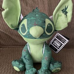 Stitch Crashes Disney Peter Pan