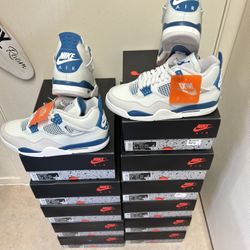 Jordan 4 Military Blue Sz 9 / 9.5 / 10 / 10.5 / 11 / 13 / 14 