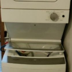 2018 24inch Wde Stackable