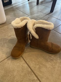 Boots Adult Size 5