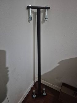 Rogue pull up bar