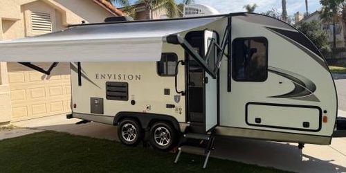 2021 Gulfstream Envision Travel Trailer