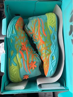 SCOOBY-DOO X MB.04 'MYSTERY MACHINE' Big kids’ basketball shoes size 5.5