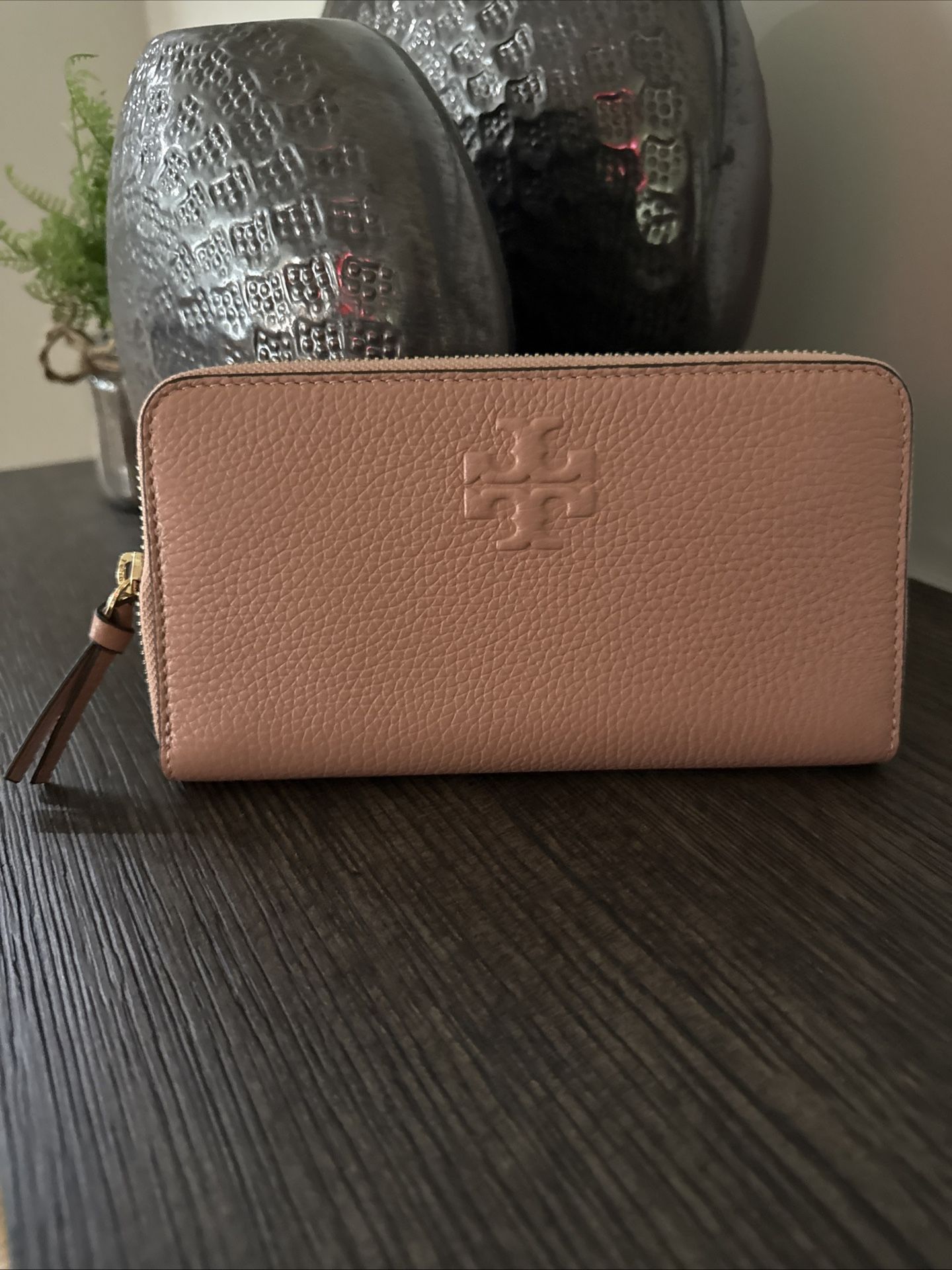 Tory Burch Zip Around Wallet