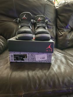 Jordans Black Canvases