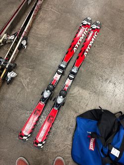 Used Atomic Race 6 Downhill Skis with SL70 Bindings Size 140cm