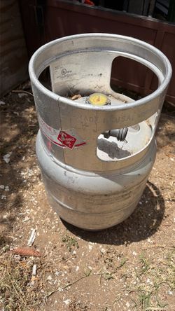 Propane tank