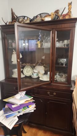 Buffet,  dark brown