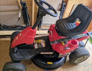 Troy-Bilt TB30R 340cc 30-Inch Premium Neighborhood Riding Lawn Mower